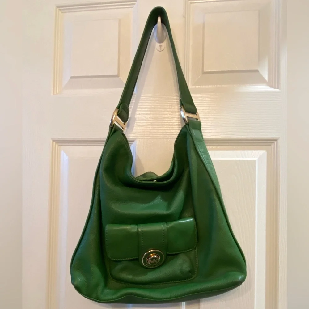 🎉HP🎉Michael Kors purse - Picture 1 of 16